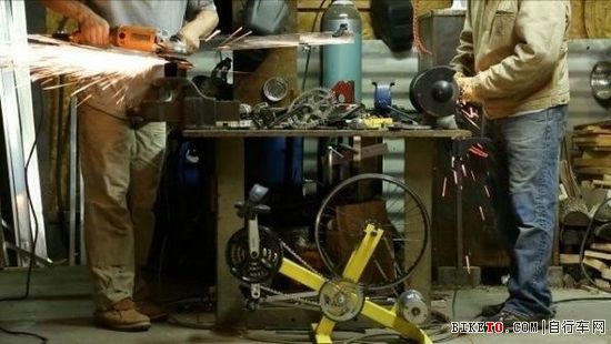 脚踏车 办公桌 高科技 脚踏车 办公桌 高科技