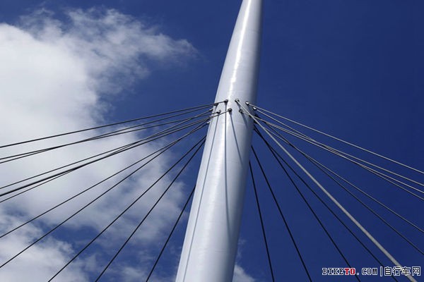 ������,�������