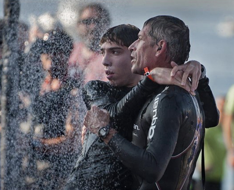 《我的钢铁老爸》 《我的钢铁老爸》