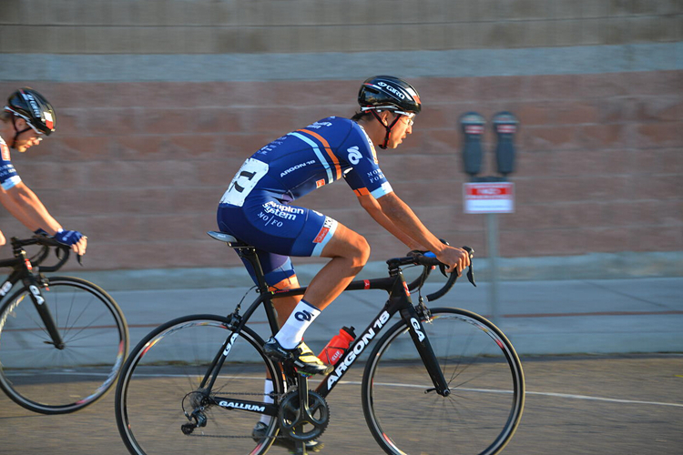 Champion System - Stan's NoTubes�޼ʶ�