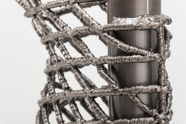 代尔夫特理工大学的学生与MX3D公司合作3D打印出一辆不锈钢自行车-10.jpg 代尔夫特理工大学的学生与MX3D公司合作3D打印出一辆不锈钢自行车-10.jpg