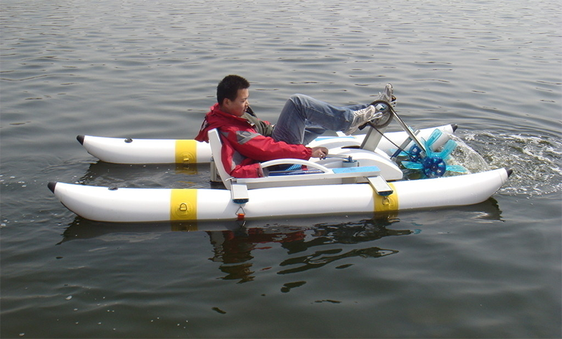 水上自行车在国外旅游地成高端项目 其实国内早已…… 水上自行车在国外旅游地成高端项目 其实国内早已……