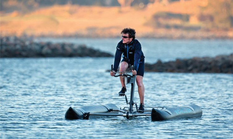 水上自行车在旅游地成热门 该公司的客户主要是酒店 水上自行车在旅游地成热门 该公司的客户主要是酒店