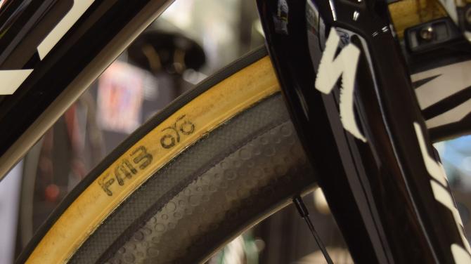 �첽Ҳ���� �첽�ذ峵��pop up store�ڱ���ʱ��ҵ