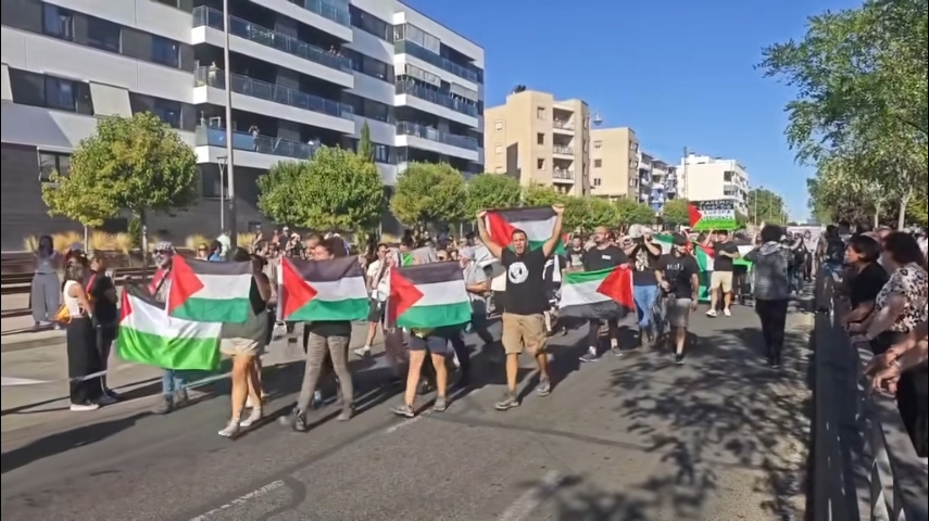 75f323fe255f9509c85a0f3bd0aa6642.jpg 75f323fe255f9509c85a0f3bd0aa6642.jpg