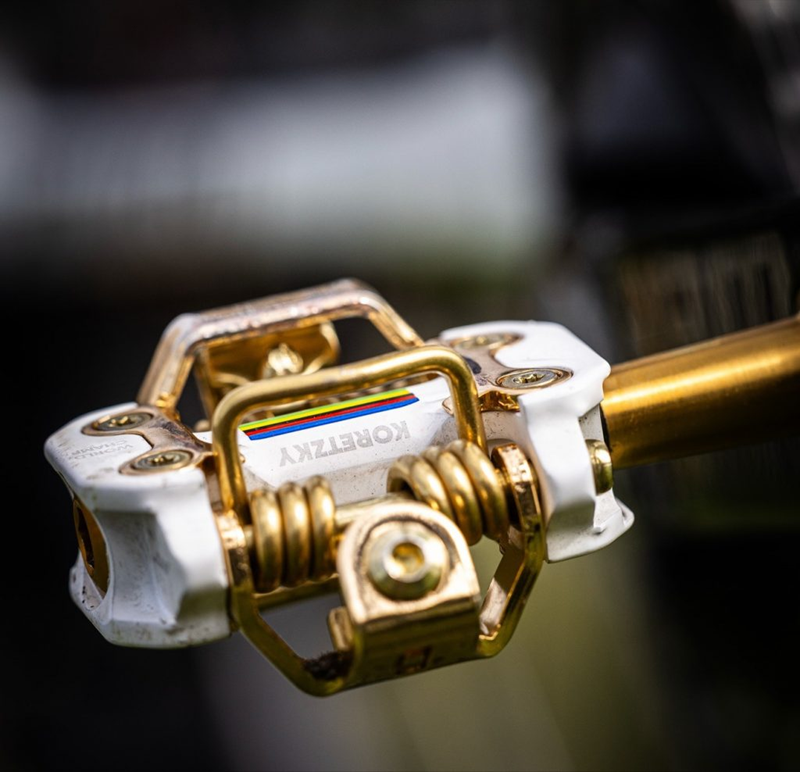 S-Works Epic 808.png