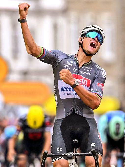 3d552db086db84fab89c1ec02a12df85.jpg 3d552db086db84fab89c1ec02a12df85.jpg