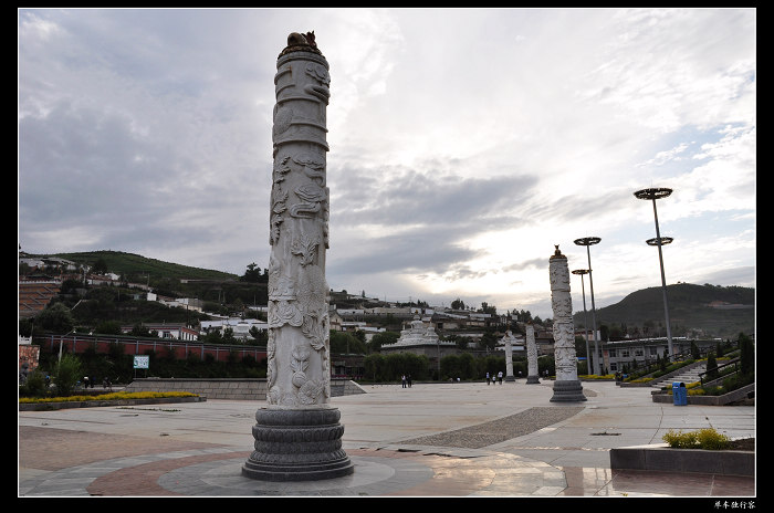 父子同行 青海湖