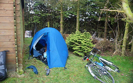 Tent and bike in Belgium - The bicycle diaries: hit by the Belgian credit crunch