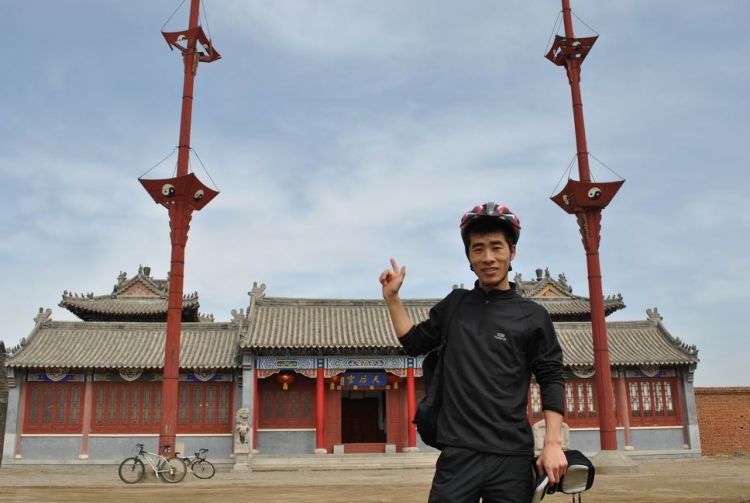 ���η�˹Ŵ���