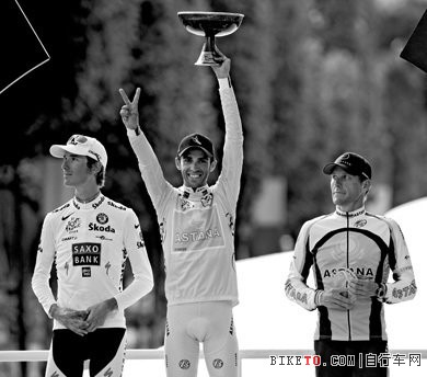 ��ķɫ����