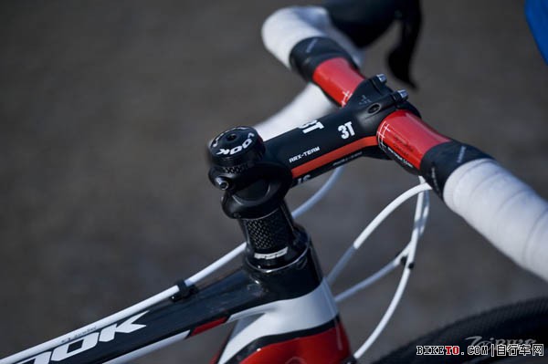 “穿越”大都— LOOK X-85公路越野车