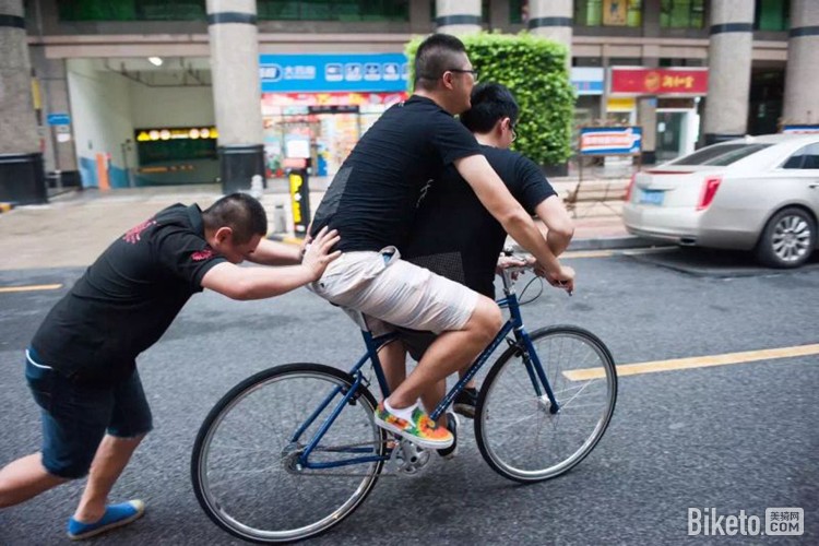 700Bike后街量产车道路测试 700Bike后街量产车道路测试