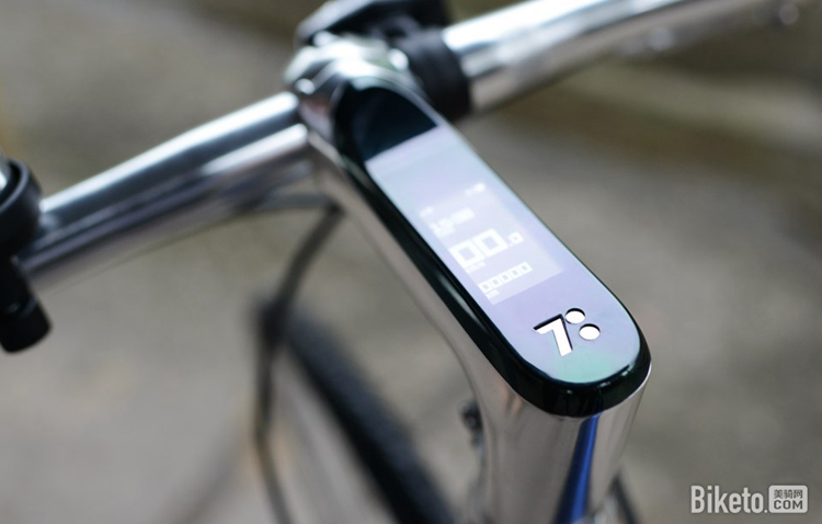 700Bike后街量产车道路测试 700Bike后街量产车道路测试