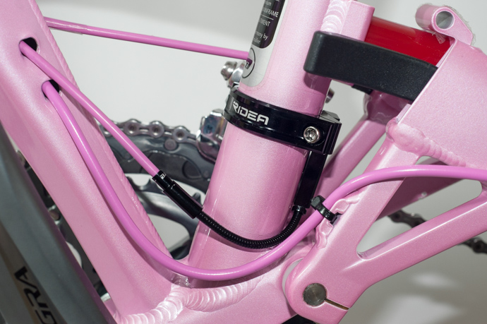 粉红妹子的粉红鸟车改装记 粉红妹子的粉红鸟车改装记