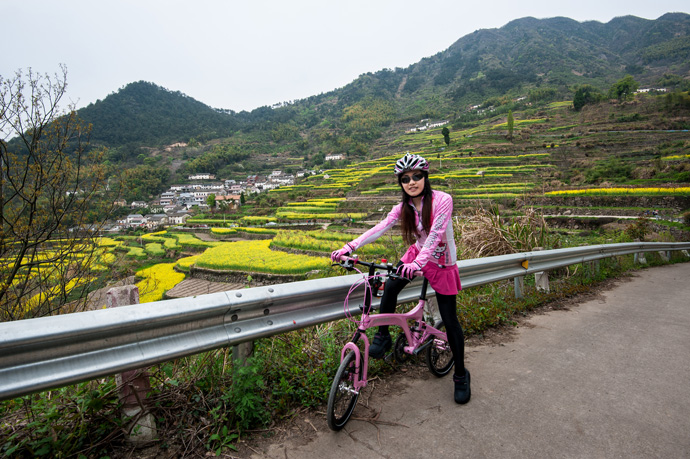 粉红妹子的粉红鸟车改装记 粉红妹子的粉红鸟车改装记