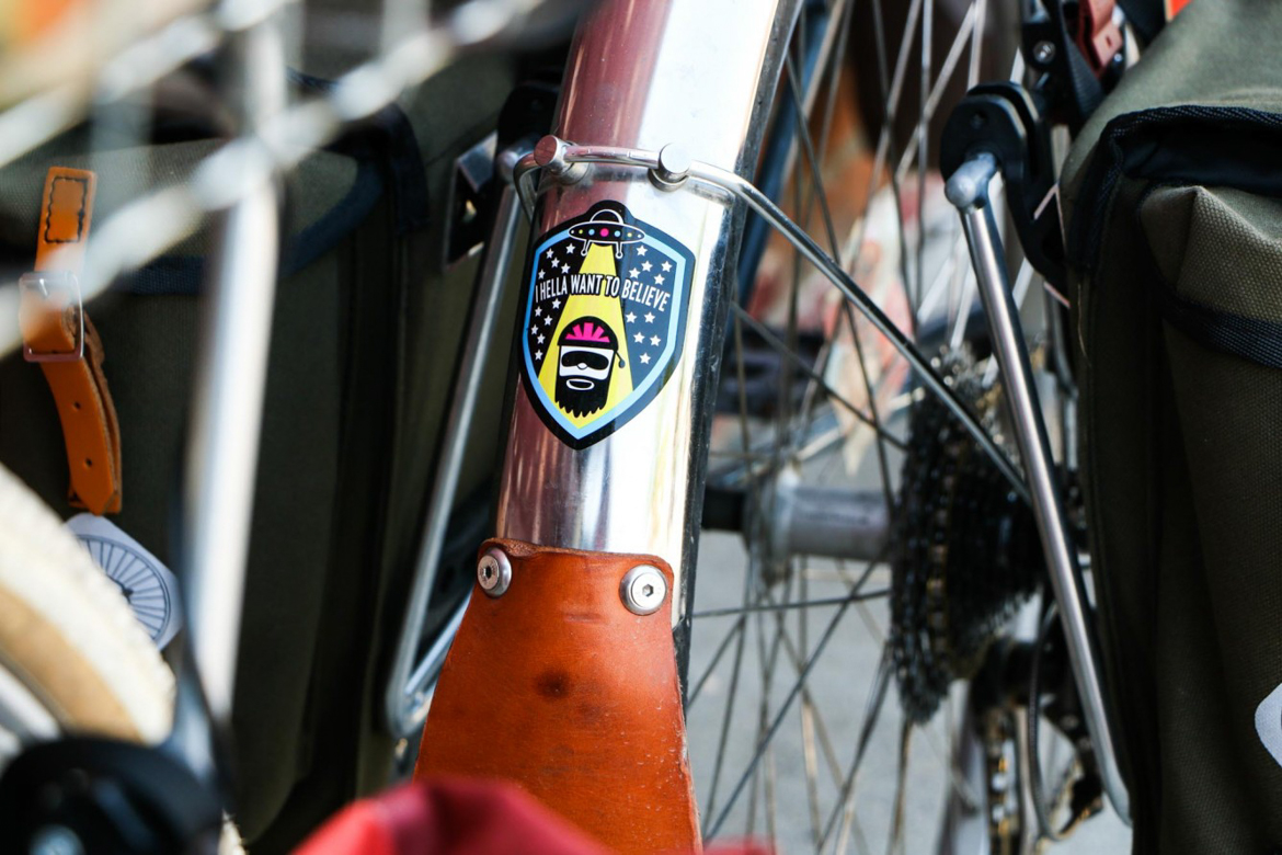 Rivendell的Hunqapillar钢架旅行自行车+骑行装备图赏 Rivendell的Hunqapillar钢架旅行自行车+骑行装备图赏