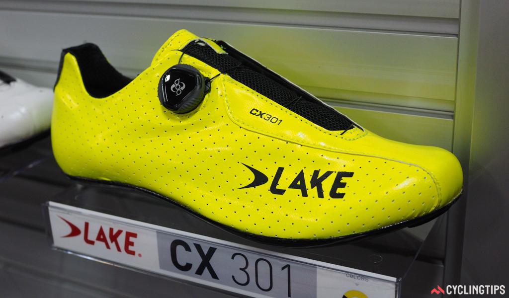 Lake-cx301-lightweight-shoe-Interbike-2016-Cyclingtips.jpg