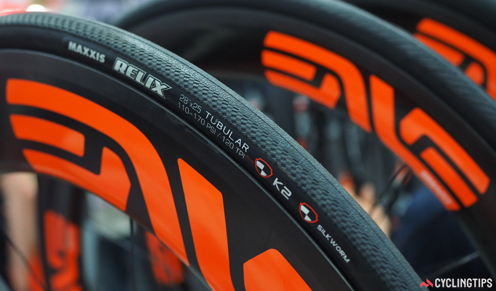 Maxxis-Relix-25c-tubular-tyre-interbike-2016-cyclingtips.jpg