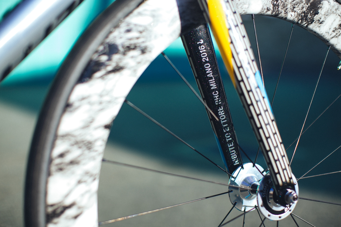 ����칳������վ����Ϳװ