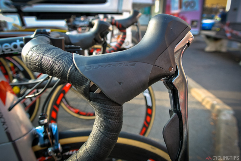 �����ؼ� Paris-Tours��С�����Ƕ�ʹ��Щʲô���ģ�