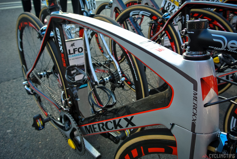 �����ؼ� Paris-Tours��С�����Ƕ�ʹ��Щʲô���ģ�