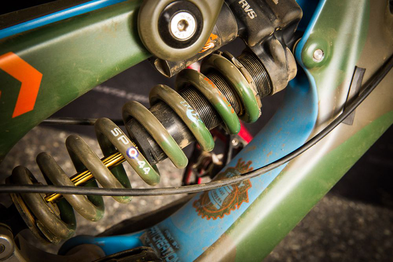 喷火版V10 喷火版V10