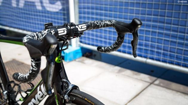 ����ս�� ��•�¿��ɵ�Cerv��lo S5