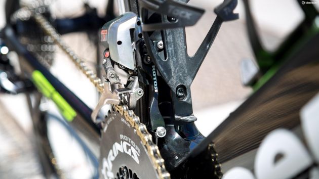 ����ս�� ��•�¿��ɵ�Cerv��lo S5