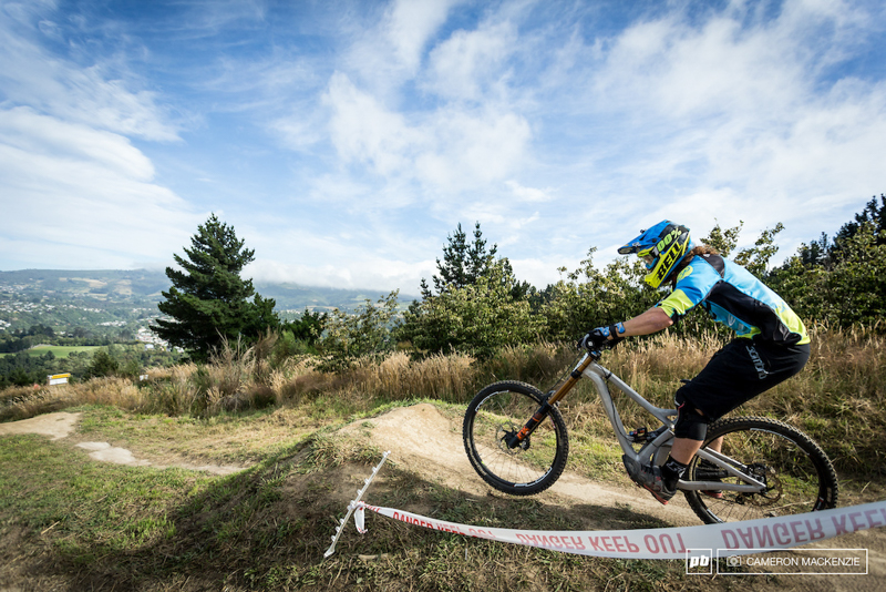 GT �ٽ�ɽ�س�