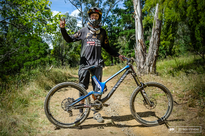 器材盛宴丨澳大利亚速降联赛上的26辆战车|速