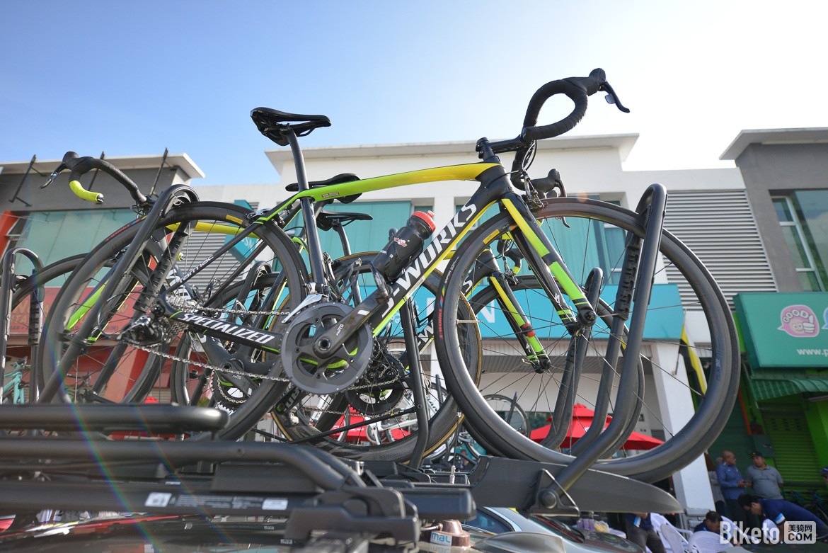 D80_1602.jpg D80_1602.jpg