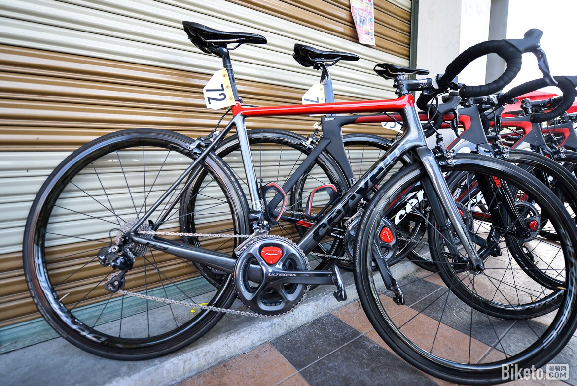 Isowhey.jpg Isowhey.jpg