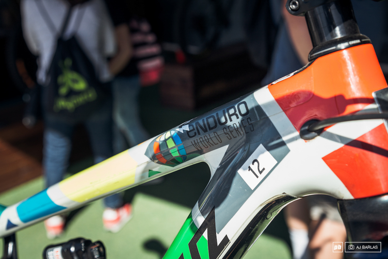 Sea Otter����Ϳװ����