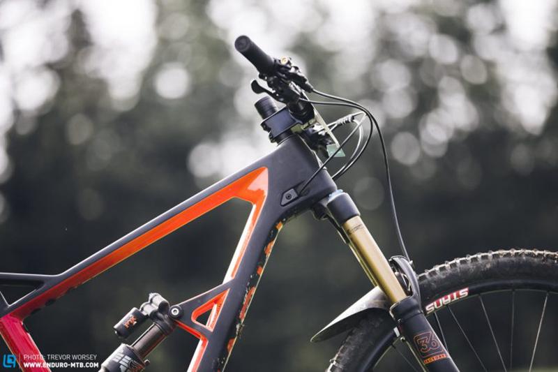 NAILD R3ACT—2 PLAY 新一代避震结构诞生 NAILD R3ACT—2 PLAY 新一代避震结构诞生