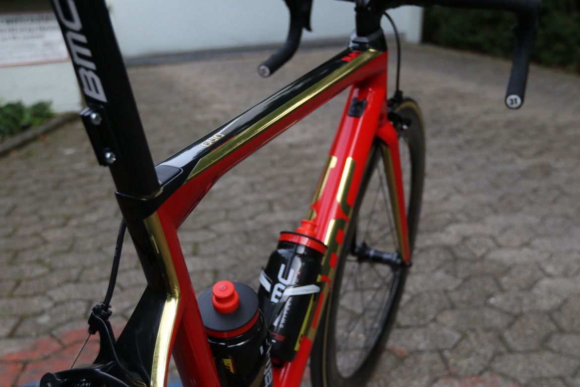 车手战车 范·阿维马特的订制新SLR01 车手战车 范·阿维马特的订制新SLR01