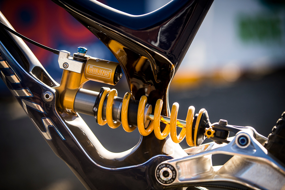 �ٽ�����ھ�ս��Specialized