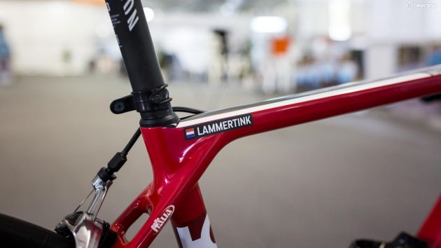 ����ս������Ĭ�˵�Canyon Ultimate CF EVO