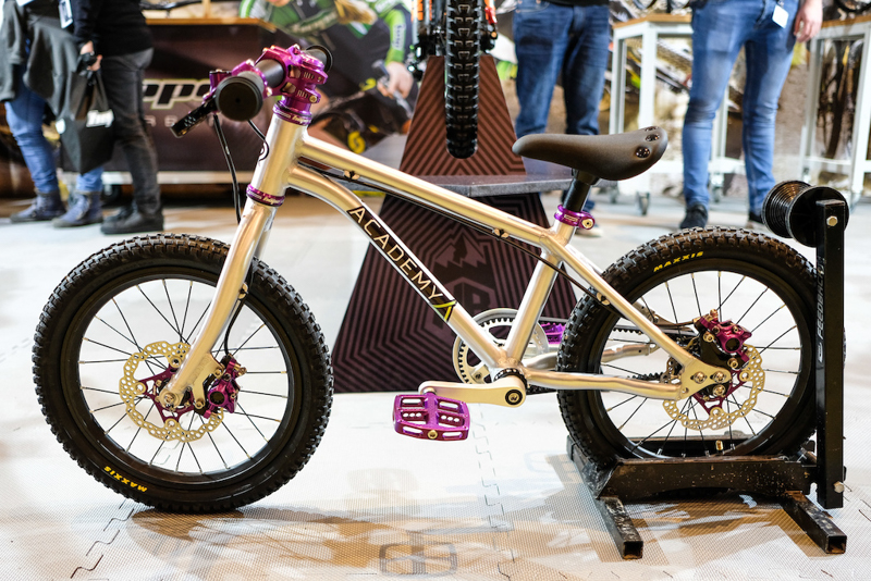 Core Bike Show 2018 ɽس