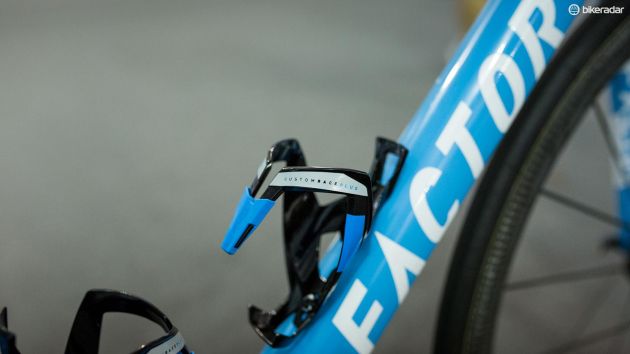 ����ս�����׿��������׶���Factor O2