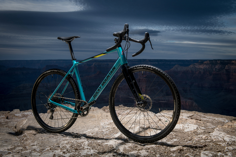 Rocky Mountain�Ƴ�SOLO Gravel Bike