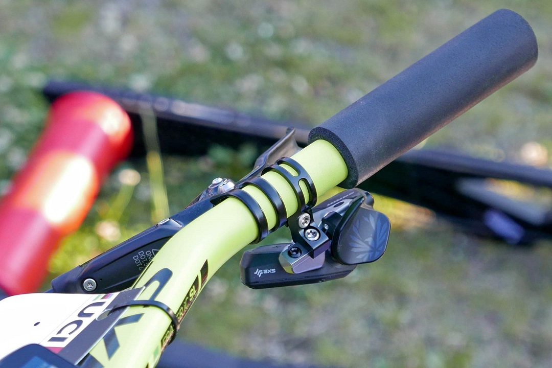 nino Scott Spark RC 900