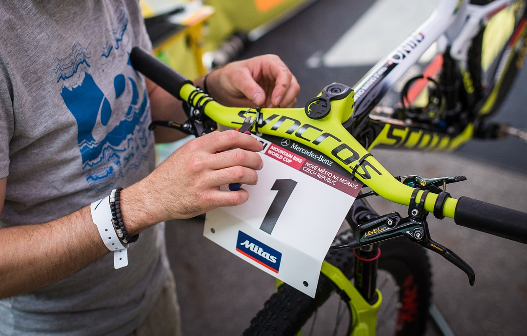 nino Scott Spark RC 900