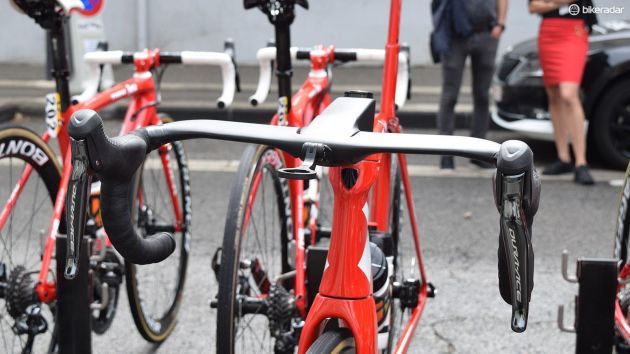 环多菲内惊现Trek Madone碟刹版!