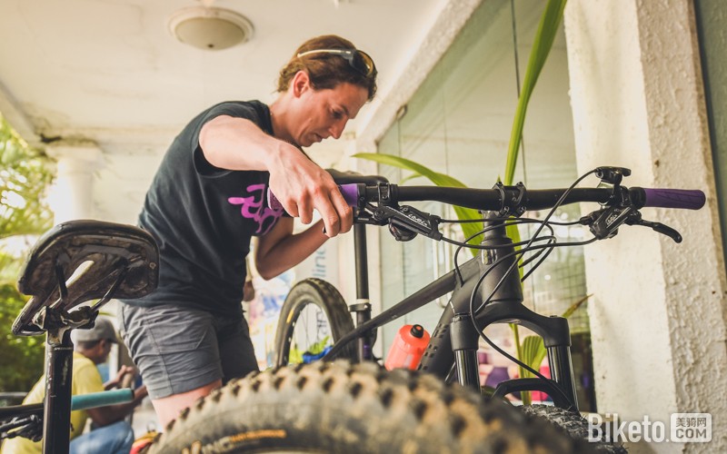 山地多日赛器材篇