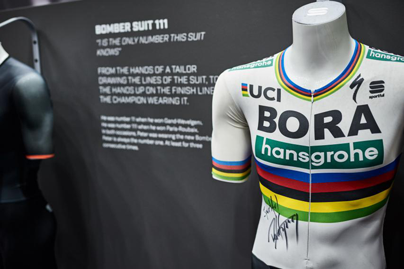 以世界冠军的名义——Sportful Bomber Suit 111骑行服