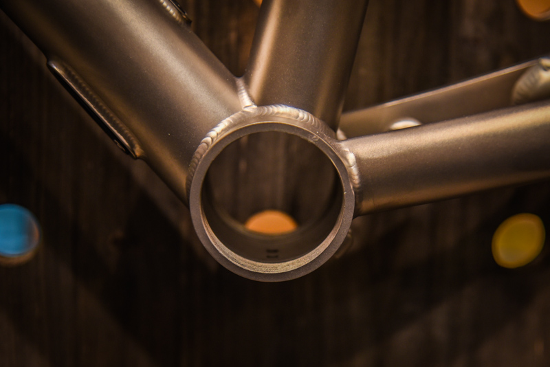 钛郁,钛合金车架,公路车 钛郁,钛合金车架,公路车