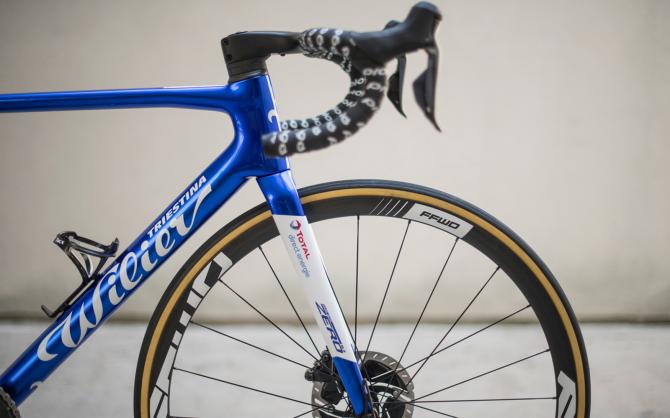 车手战车 道达尔-直接能源车队的Wilier Zero SLR