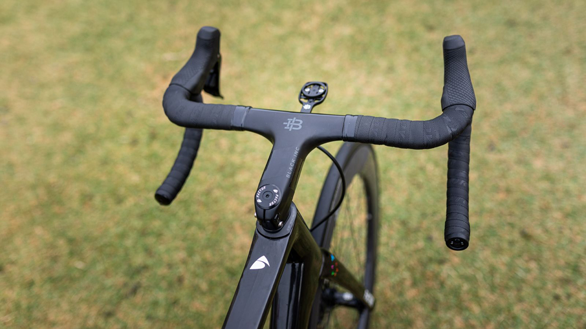 车手战车 多塞特的FACTOR VAM