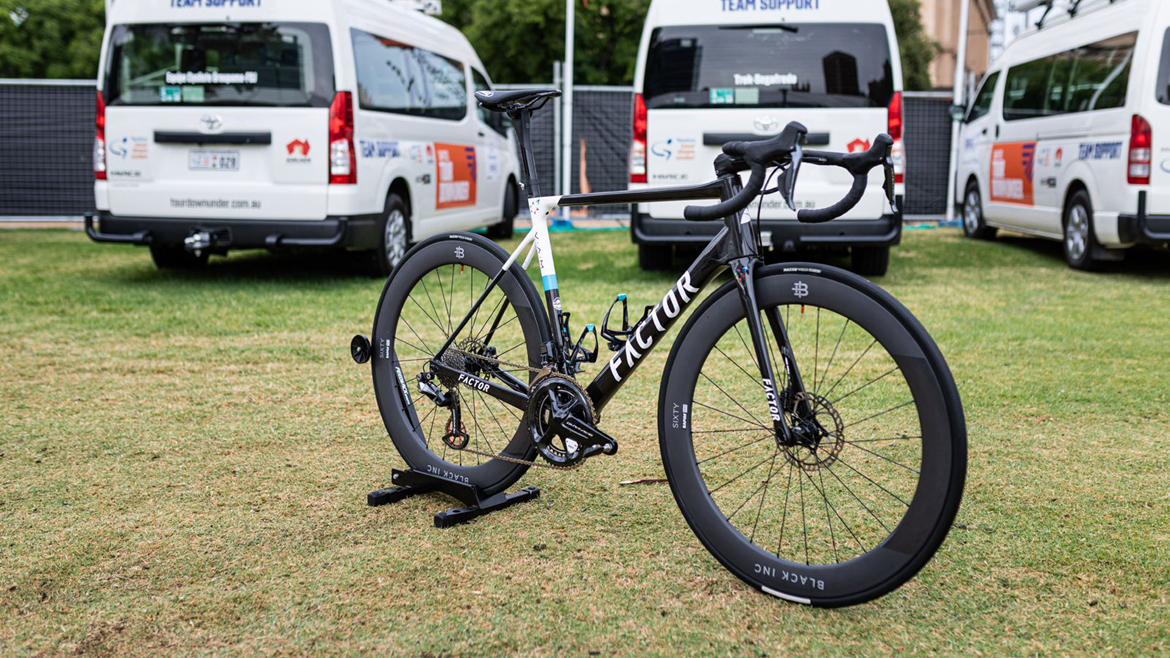 车手战车 多塞特的FACTOR VAM